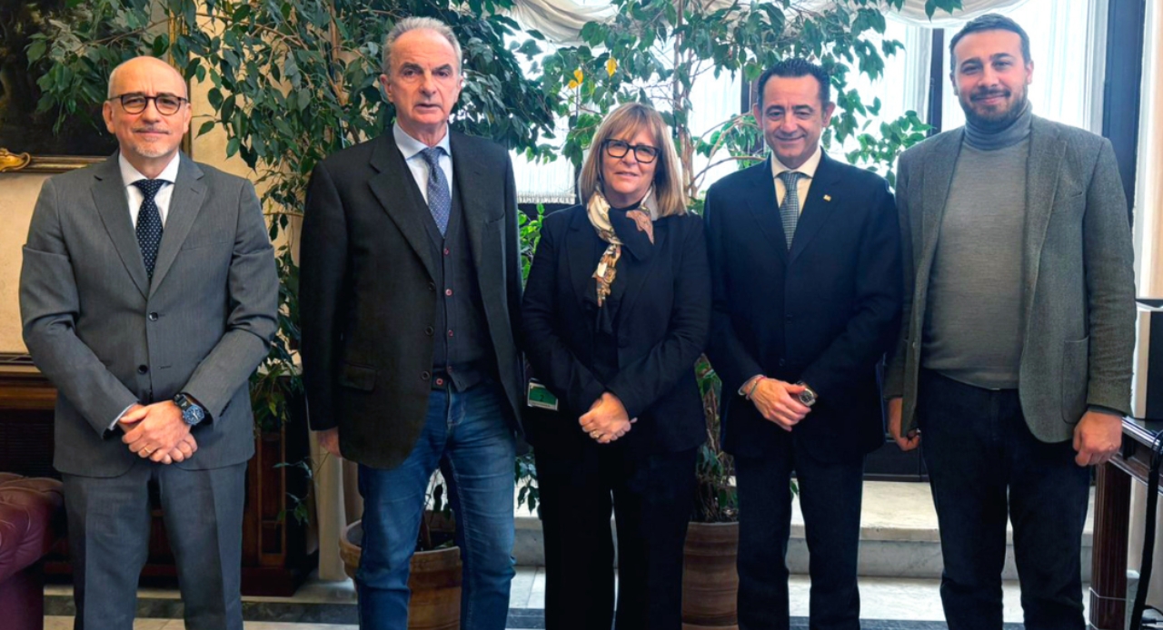 Immagine di copertina per Rilancio dell�aeroporto di Rieti: incontro alla Camera tra Presidente Enac Di Palma, On. Trancassini, Ass. Rinaldi, Sindaco Sinibaldi e AU Enac Servizi Trombetti
